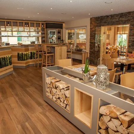 Metzgerei Moselgasthof Andries Гостевой дом 3*