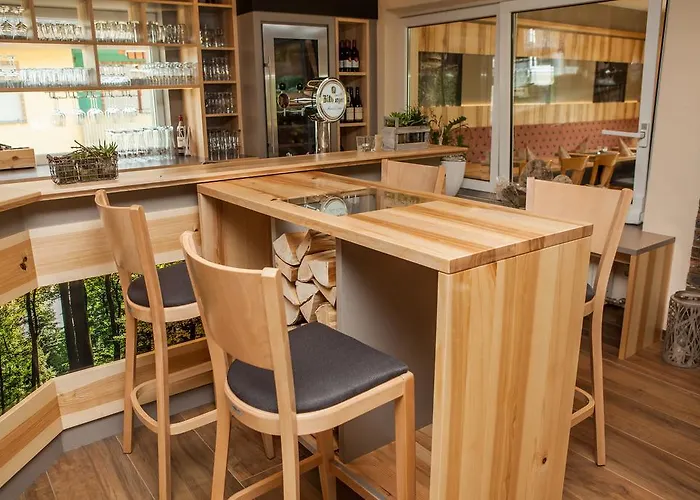 Metzgerei Moselgasthof Andries 3* Mesenich