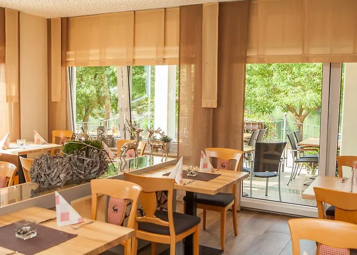 Metzgerei Moselgasthof Andries Maison d'hôtes Mesenich